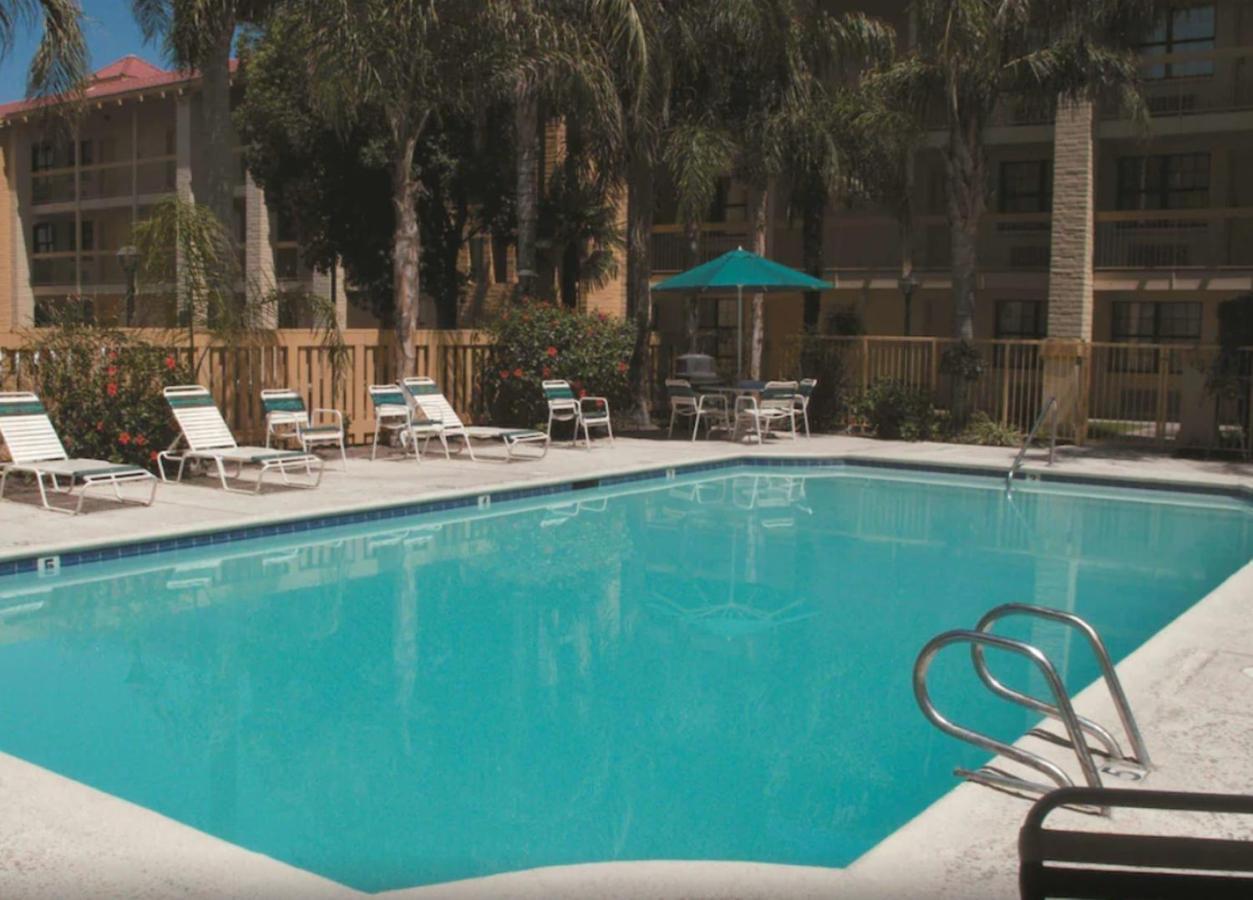 La Quinta Inn By Wyndham Bakersfield South Екстериор снимка